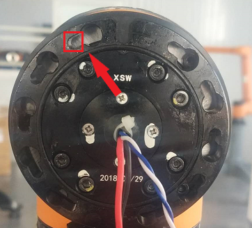 module_flange_screws_tighten.png